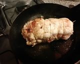 Foto del paso 4 de la receta: Cerdo relleno con orejones al oporto con batatas y calabaza saborizada