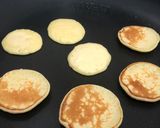 Foto langkah ke 2 dari resep Mini Pancake Wijen.