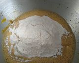 Une image de l'étape 2 de Cake chocolat blanc et chocolat noir.
