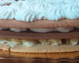 Foto del paso 10 de la receta: Tarta número de buttercream, frosting de queso, fresas
