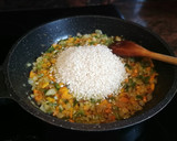 Foto del paso 7 de la receta: Rulos de hojas de col rizado con arroz y hortalizas