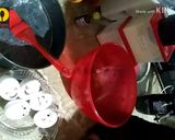 A picture of step 3 of Basc sponge for all tye of cakes.
