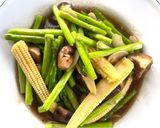 รูปขั้นตอนการทำที่ 4 ของ ผัดผักง่ายๆกับไข่เจียวกุ่ยช่าย🥚🍳🥬🥦🌶️🧄