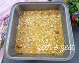 A picture of step 2 of Besan Chakki or Burfi.