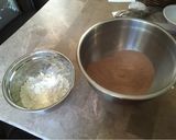 Foto del paso 1 de la receta: Rosca marmoleada de choco-banana