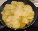 Foto del paso 1 de la receta: Patatas al ajo cabañil