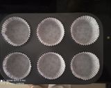 A picture of step 5 of Choco chip muffins.