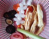 Hình bước làm 3 của món Bún Huế Chay