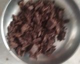 A picture of step 3 of American Nuts Ice cream.