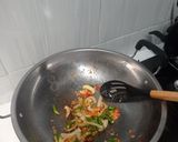 Foto langkah ke 2 dari resep Duo Kerang Bumbu Cabe Ijo.