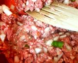 A picture of step 3 of My Homemade Chilli & Garlic Burger 1/4 pounders. 🙄.