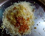 A picture of step 1 of Bashonti Pulao (Basanti Pulao).