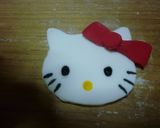 Foto del paso 6 de la receta Cupcakes de Hello Kitty