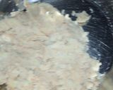A picture of step 3 of Potato Lotus Balls.
