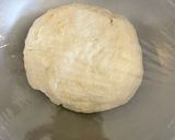 A picture of step 2 of Cheesy Veg Pizza.