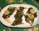 Une image de l'étape 10 de Filets de sandre au céleri branche, ail fumé, algues, citron vert et bouillon de gambas.