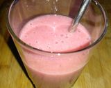 Фото кроку 4 до Напиток из банана и граната / Banana pomegranate juice.