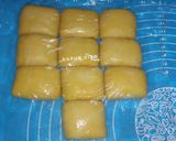Foto langkah ke 6 dari resep Bolen Pisang Lilit.
