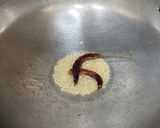 A picture of step 5 of Rava Idli with Tomato Chutney.