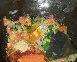 A picture of step 3 of Methi chicken.
