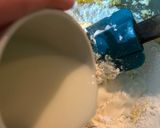 Foto del paso 2 de la receta: Budín de vainilla relleno de dulce de leche