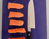 Foto del paso 2 de la receta: Bastones Crocantes de Salmón