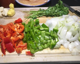 Foto del paso 2 de la receta: Pollo al curry estilo balti