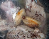 Foto del paso 2 de la receta: 🥄 Caldo de pollo 🐔