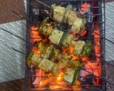 A picture of step 3 of Grilled Mushroom Tikka.