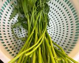Hình bước làm 1 của món Mực Hấp Cuốn Bánh Tráng