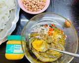 Hình bước làm 2 của món Mì Quảng Tôm -Mực