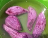 Foto langkah ke 1 dari resep Purple Sweet Potato French Toast.