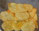 Foto langkah ke 3 dari resep Kentang Goreng Kokoh.
