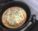 A picture of step 13 of Without Oven Chicken Tikka cheese Pizza 🤗.