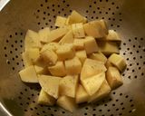 Foto del paso 4 de la receta Patatas fritas marinadas, con salsa thai siracha