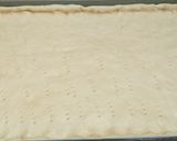 A picture of step 2 of Spicy jalapenos pizza.