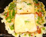 A picture of step 3 of Veggie bread omelet.