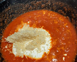 Foto del paso 3 de la receta: Salsa de tomate con espinacas