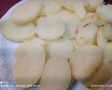 Foto del paso 6 de la receta: Milhojas de patatas con pollo 🐓 al horno y vino en reducción de su propio jugo