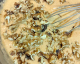 Foto del paso 3 de la receta: Torta de zanahoria especiada con nueces y pasas