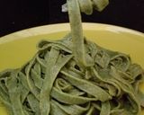 Foto del paso 5 de la receta: Fetuccine integral de acelga