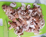 Tejszínes-gombás pulykamedalion recept fázis 2 fotója