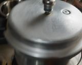 A picture of step 7 of Nagpuri special spicy saoji masala mutton.