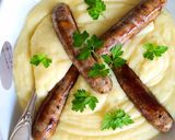 Une image de l'étape 5 de Purée de panais et saucisses de Toulouse.
