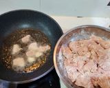 Foto langkah ke 2 dari resep Ayam Saus Telur Asin.