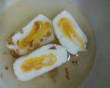 Foto langkah ke 5 dari resep Telur Asin Gulung.