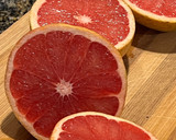 Foto del paso 1 de la receta: Mermelada de pomelo rosado