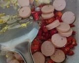 Foto langkah ke 3 dari resep Cah Sawi Putih Sosis.