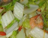 Foto langkah ke 7 dari resep Tumis Udang dan Sayuran.