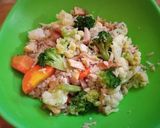 Foto langkah ke 6 dari resep Nasi goreng ayam sayur sehat.